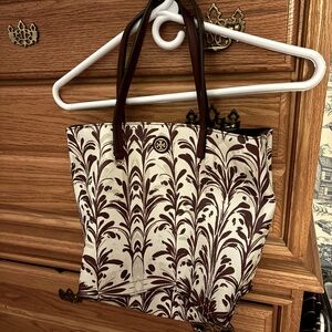 Tory Burch shoulder purse maroon white beige Brand New